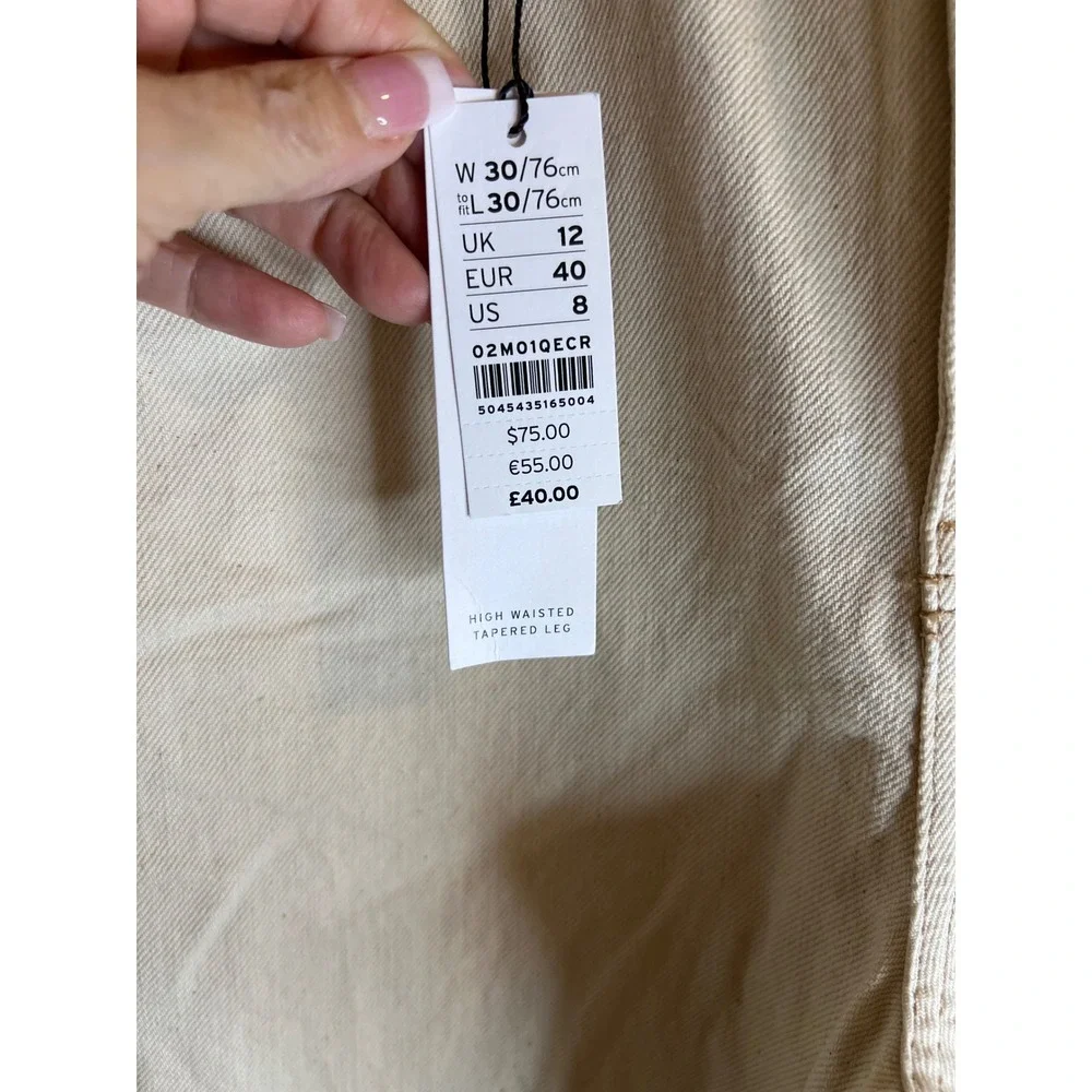 Topshop mom high waisted tapered‎ leg jeans color ecru size 8 W30 L30 NWT